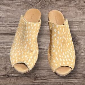 Chocolat Blu Yiona Leather Genuine Calf Hair Wedge Mule Sandal Shoe Size 6